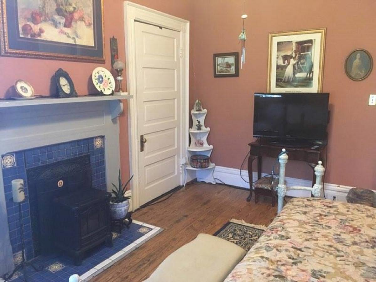 Inn Upon Moon River Plantation Chester Extérieur photo